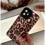 Леопардовий чохол на iPhone 12 